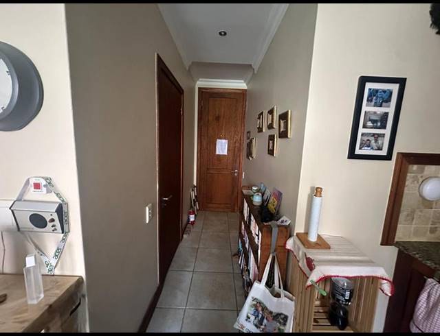 1 BEDROOM PROPERTY TO RENT IN NEWLANDS